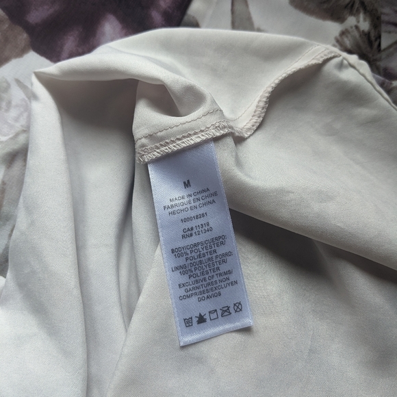 Dynamite Halter Floral A-Line Mini Dress Size Medium - Picture 7 of 7